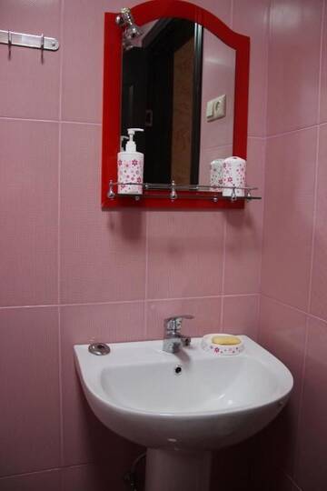 Фото номера Дом с 1 спальней Дома для отпуска Holiday home in Tkhilnari #1, #2, #3, #4 г. Тхилнари 7
